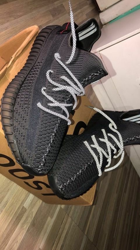 Buy Yeezy Shoes Pallet - Image 20