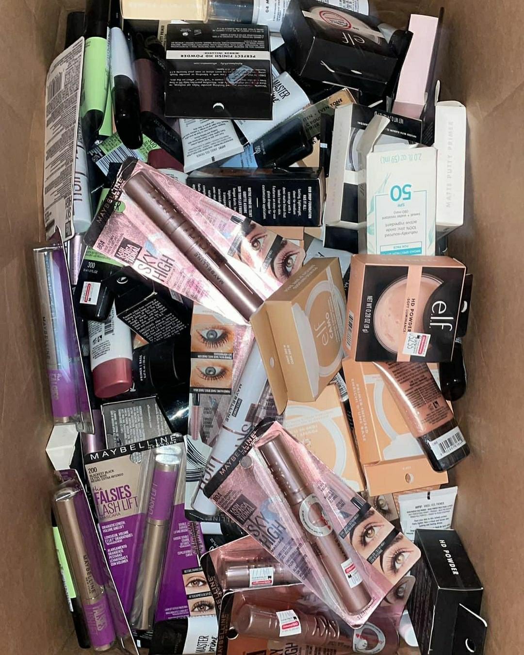 Wholesale Cosmetic Pallets Online - Image 30