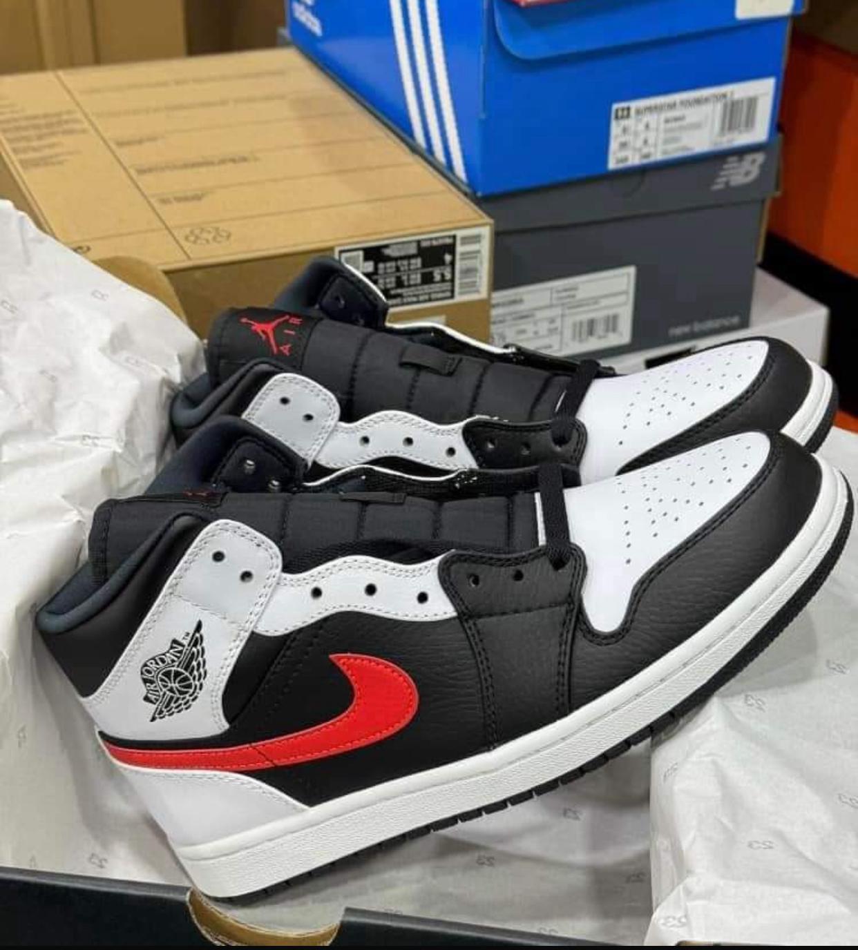 Buy Authentic Nike Shoes - Image 29