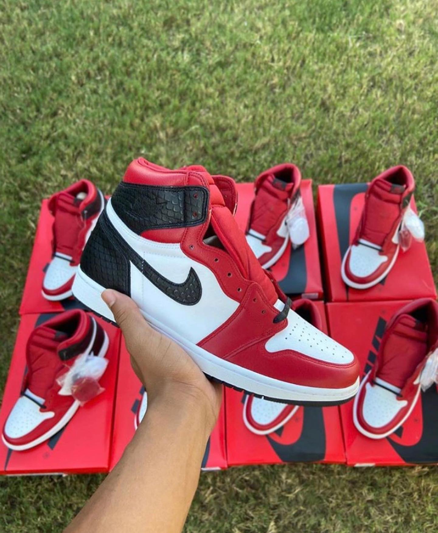 Buy Authentic Nike Shoes - Image 23