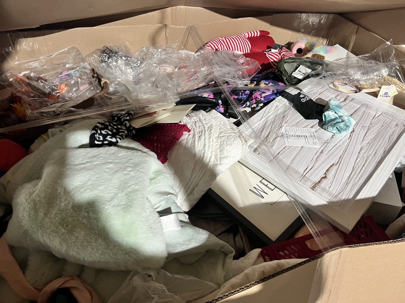 Wholesale Accessories Pallet - Image 3