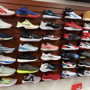 ATHLETIC SHOES Standard Pallets